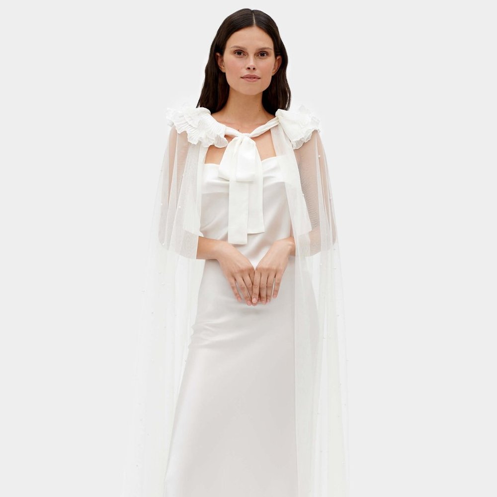 Sleeper Snow White Wedding Cape